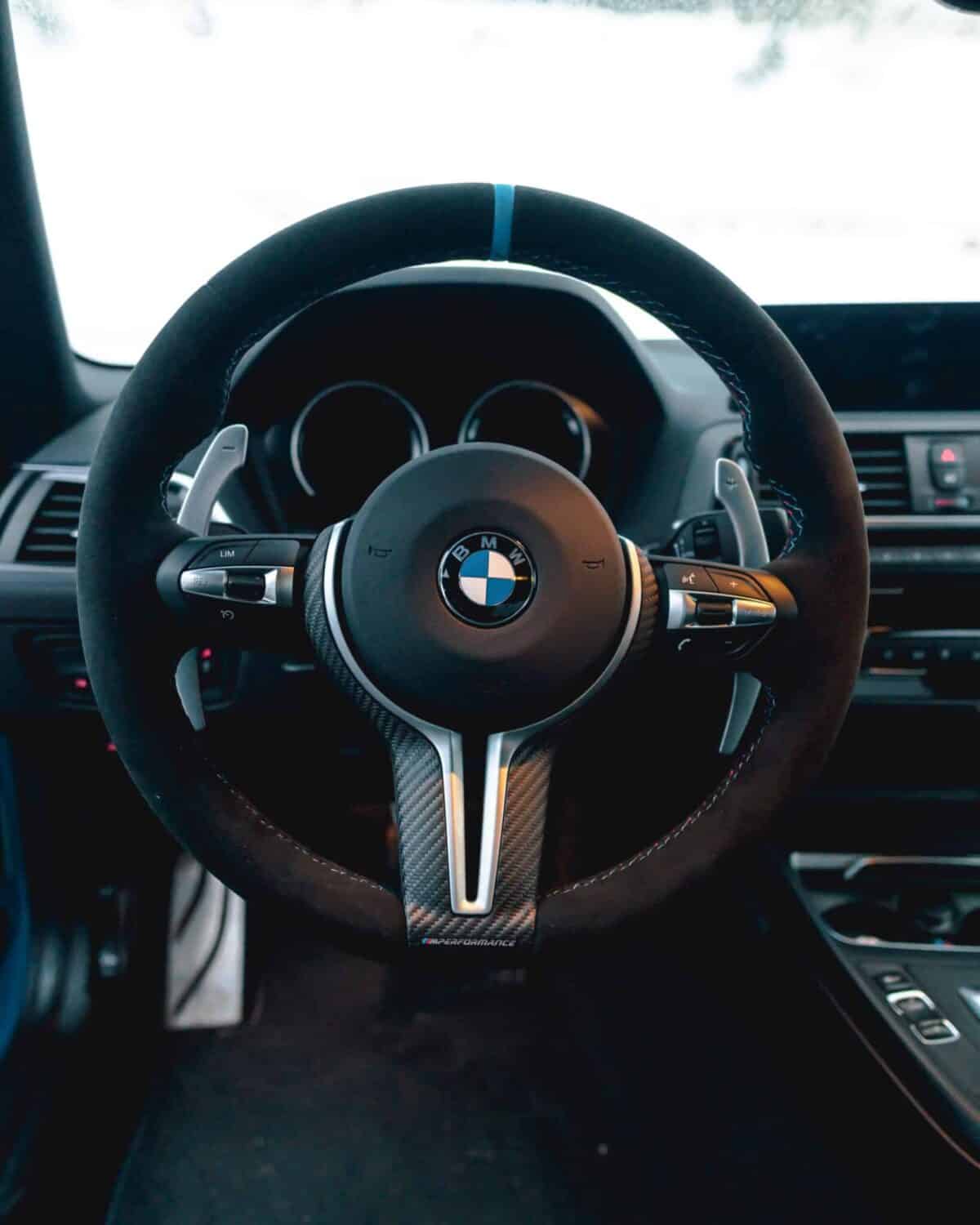 OEM BMW M Performance alcantara steering wheel - 32302344147 - Image 2
