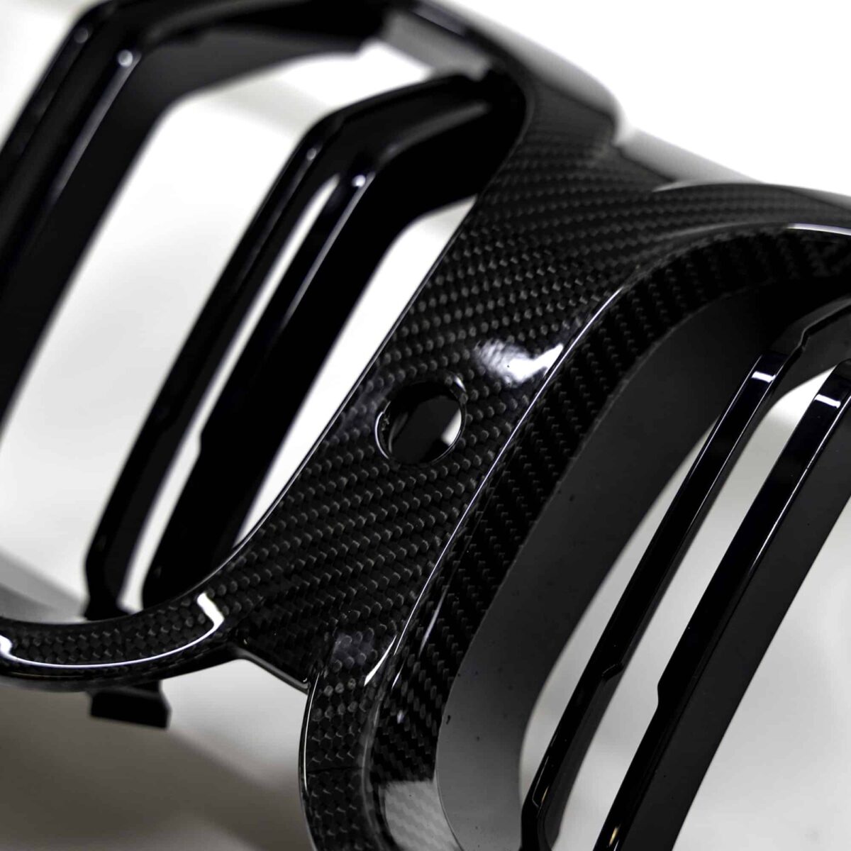 OEM BMW M Performance Carbon Fiber Grille - M8 – Bild 4