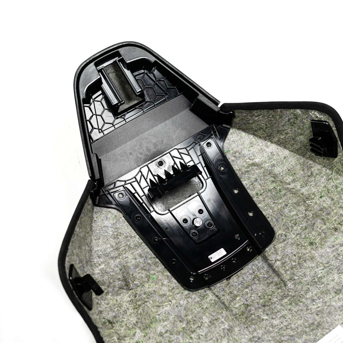 OEM BMW M Performance Seat backs gloss carbon fiber G Series - Image 4
