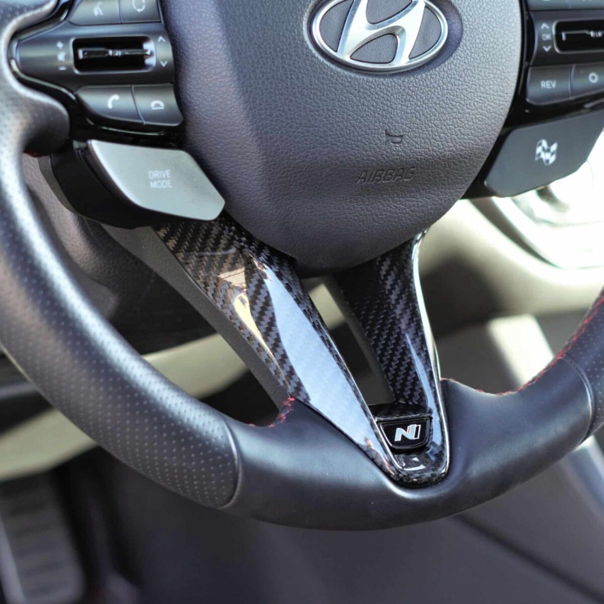 Hyundai carbon fiber steering wheel trim for i30N and i20N - Image 4