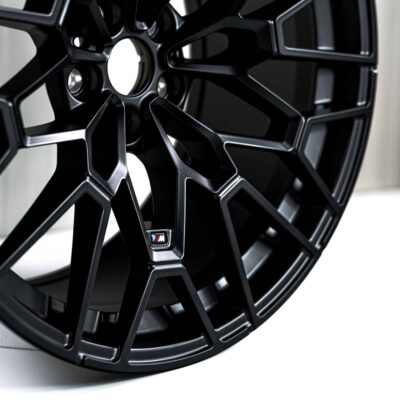 Alternative view of OEM BMW 827M wheel black 10,5JX20 ET:20 - 36108093841