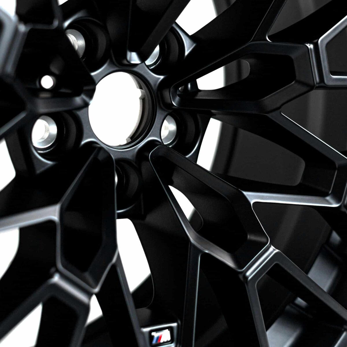 OEM BMW 827M wheel black matte 9,5JX19 ET20 - 36108093840 – Bild 6