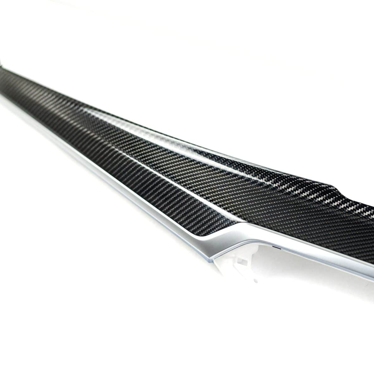 OEM BMW Carbon dashboard trim LCI - 51459503704-51459503705 - Image 4