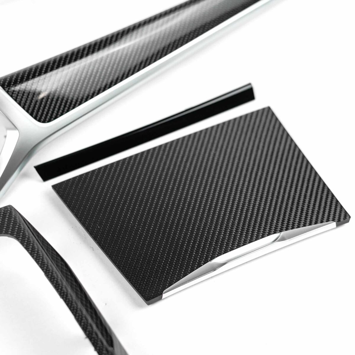 OEM BMW Gloss carbon fiber interior trim kit - G2X, G8X – Bild 2