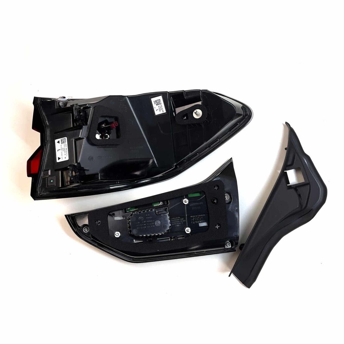 OEM BMW Retrofit Rear lights kit for G31 - 63135A2AEC1 - Image 4