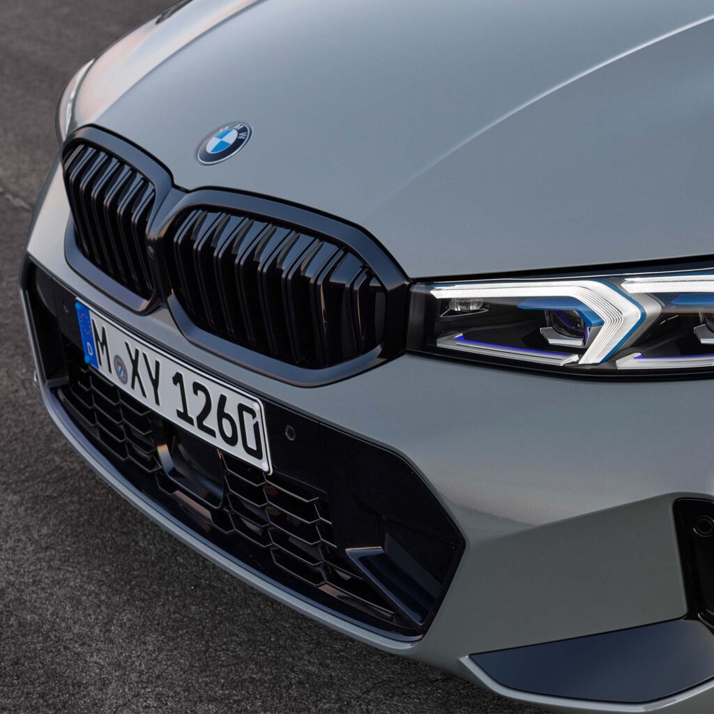 oem-bmw-gloss-black-grille-lci-51115a1bfb0-51115a1bfa9