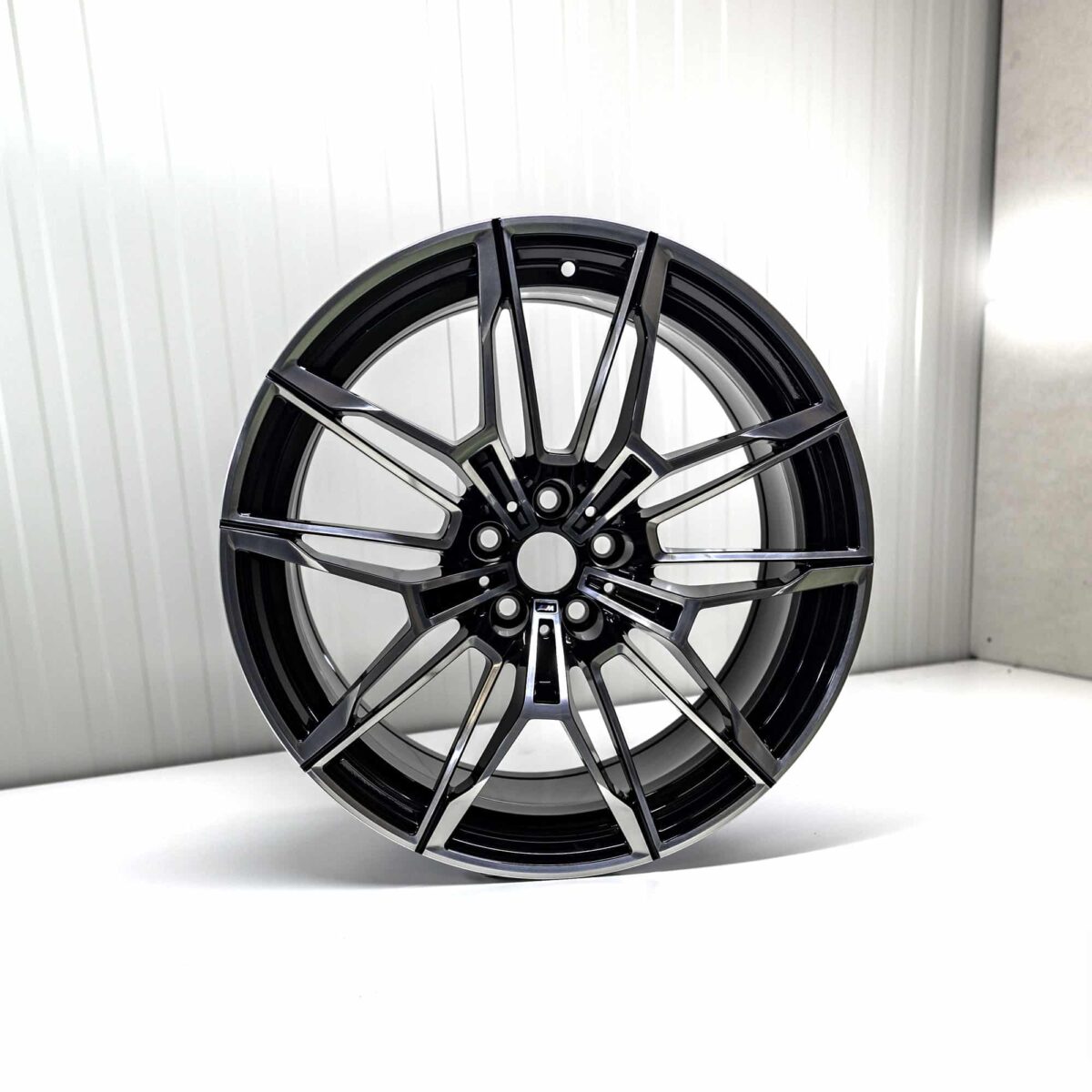 OEM BMW light alloy wheel jet black uni G8X - 36108093833 – Bild 7