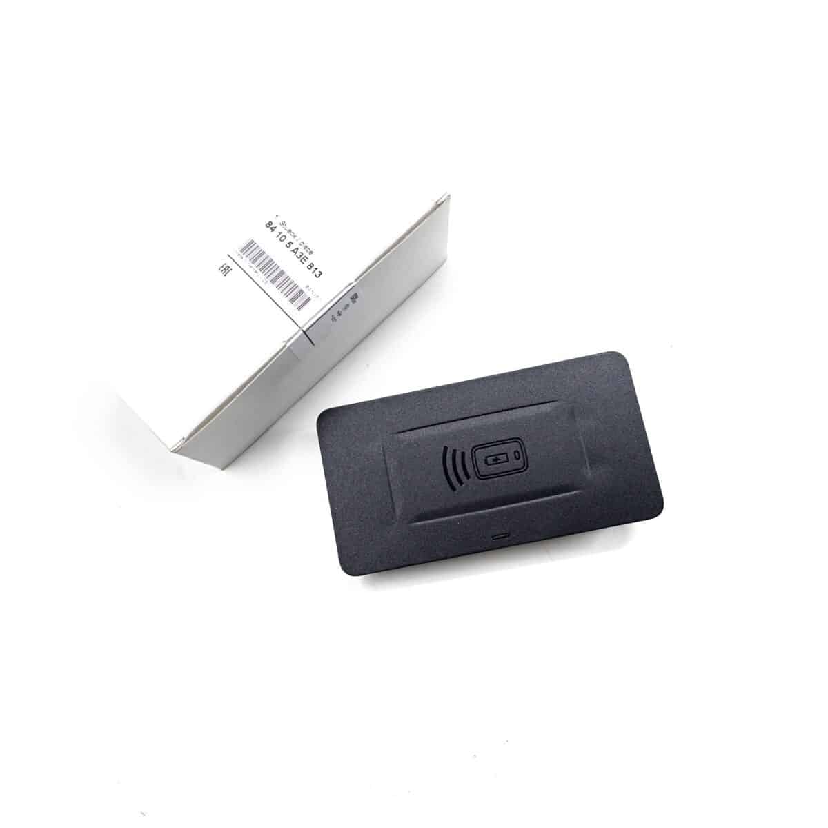 OEM BMW Wireless Charging tray - 84105A62826 - Image 3