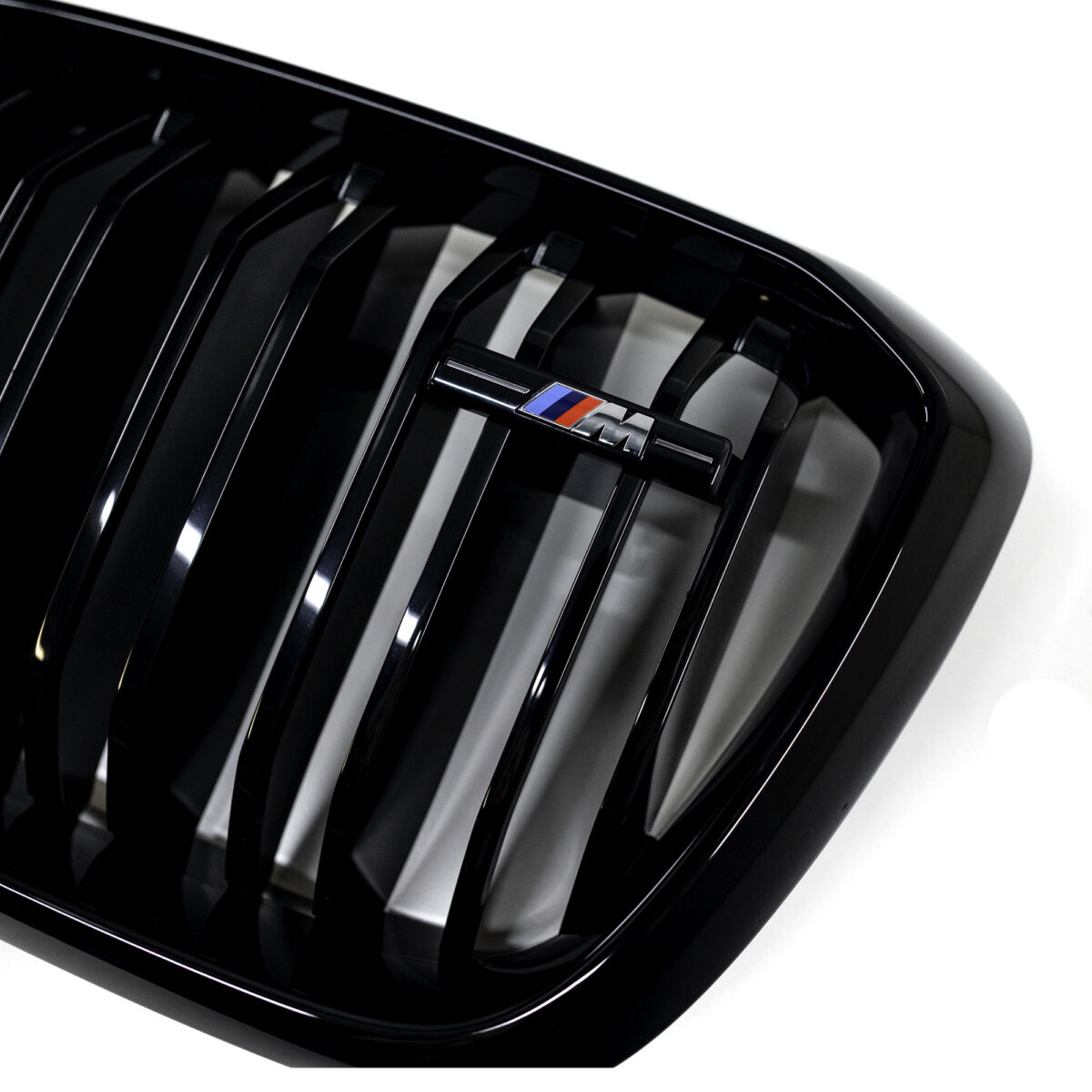 OEM BMW M-Sport X3/X4 LCI black grille - 51135A36BC9-51135A36BD0 - Image 9