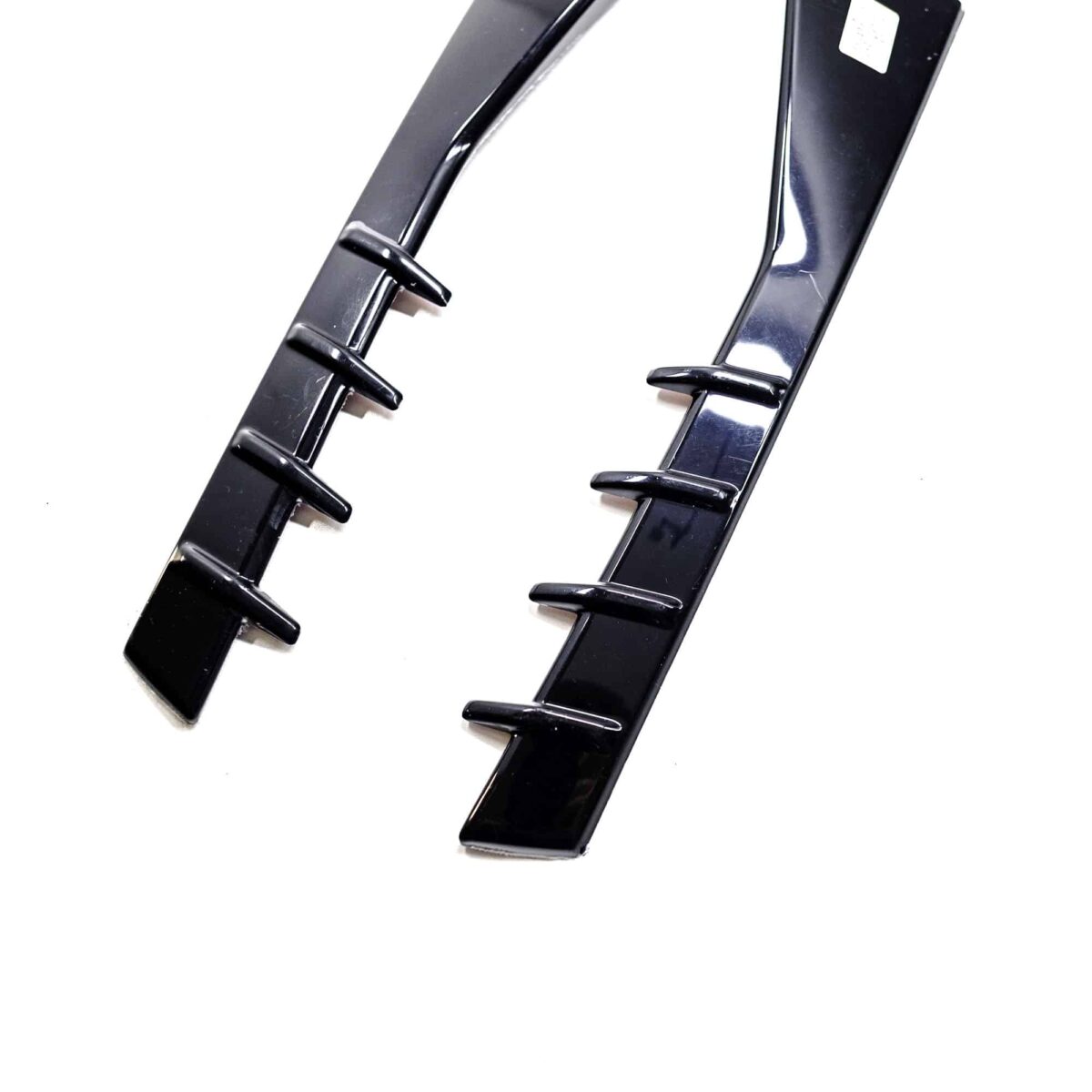OEM BMW Gloss black rear window fins - 51195A56BD5 - Image 5