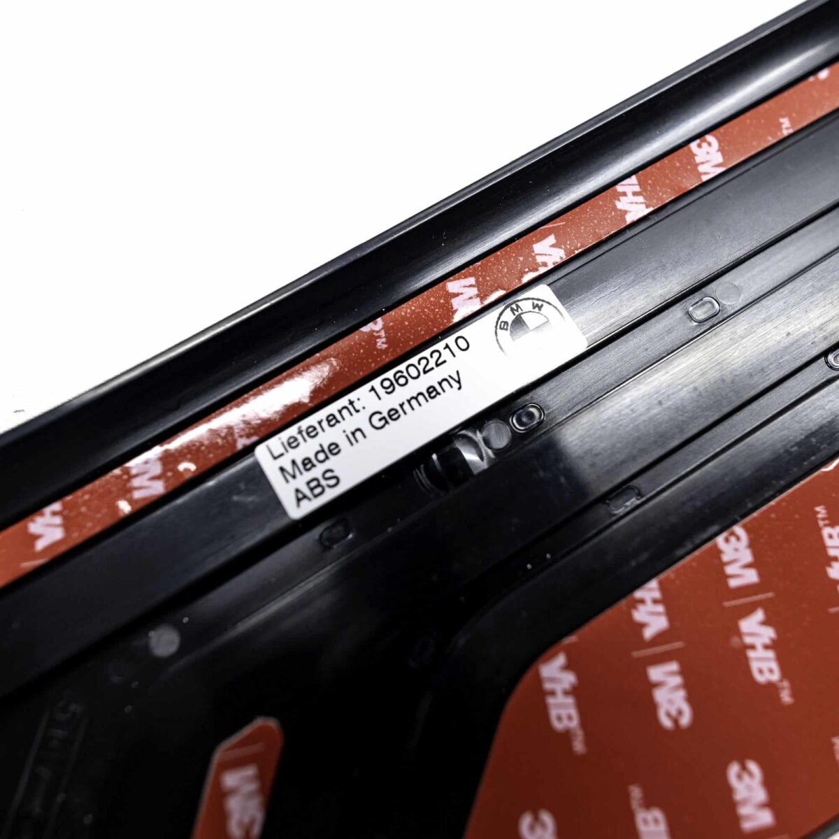 OEM BMW M Performance Fußstütze aus Edelstahl - 51475A7ABE6 Nahaufnahme