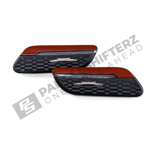 Top view of OEM MINI JCW Side fender turn signals LCI2 63179879005-63179879006