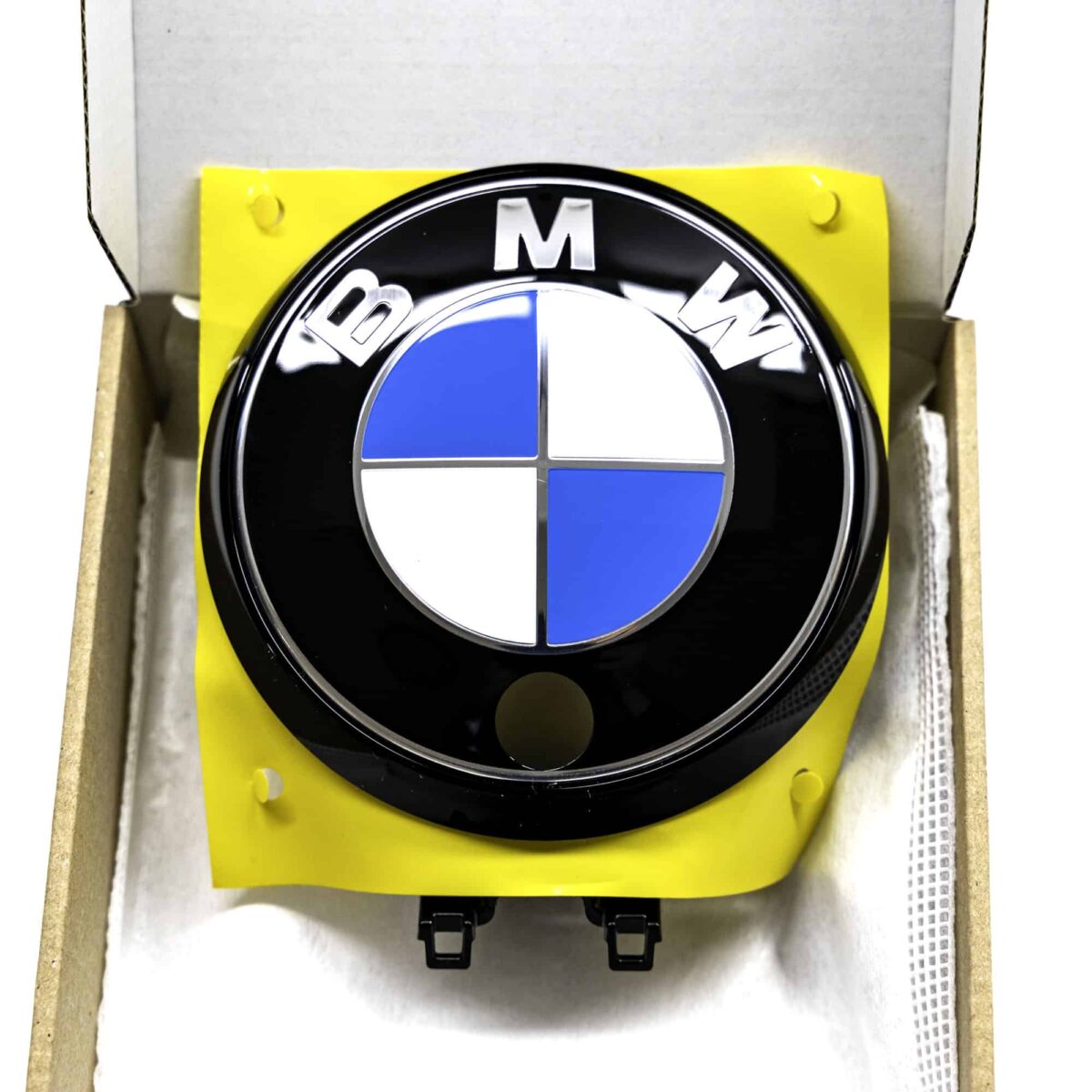 OEM BMW Gloss black rear emblem with camera hole 51147887227 - Image 7