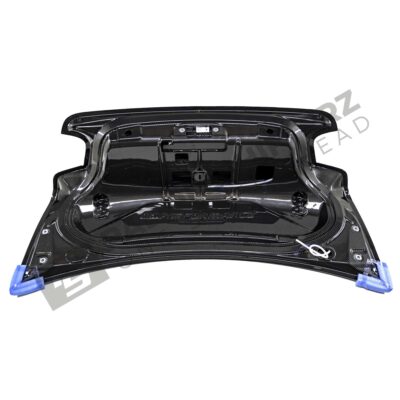 OEM BMW M Performance Carbon fiber trunk lid - 41622460278 shot of the rear