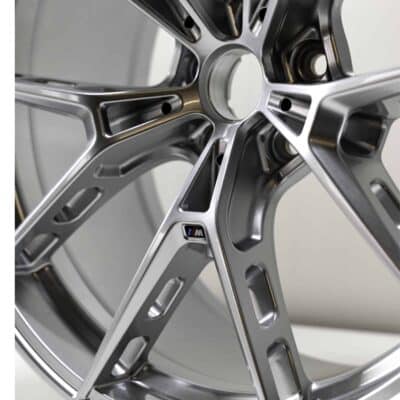 Close up, bottom view shot of the OEM BMW M Performance 1063M Rear wheel in size 10,5Jx21ET20 part number 36108089392
