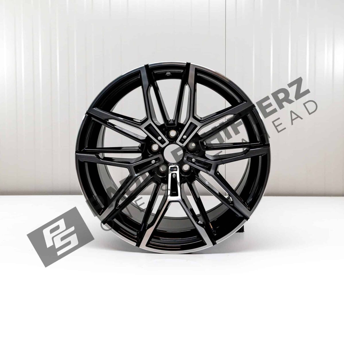 OEM BMW Aluminium front rim 930M 9,5JX19 ET:20 - 36117883685 front face