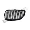 OEM BMW glänzend schwarzer Kühlergrill für F87 M2 51712355447linke Seite fotografiert von oben nach hinten