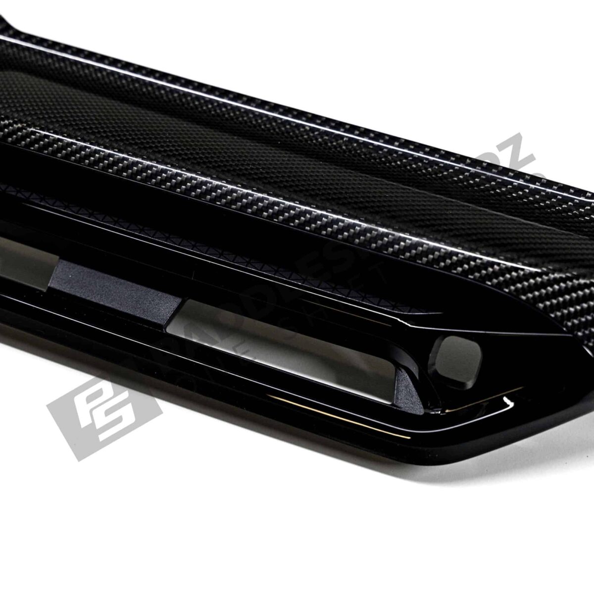 Front shot of the air vents on the OEM BMW LCI Carbon fiber dashboard trim RHD - 51459633605