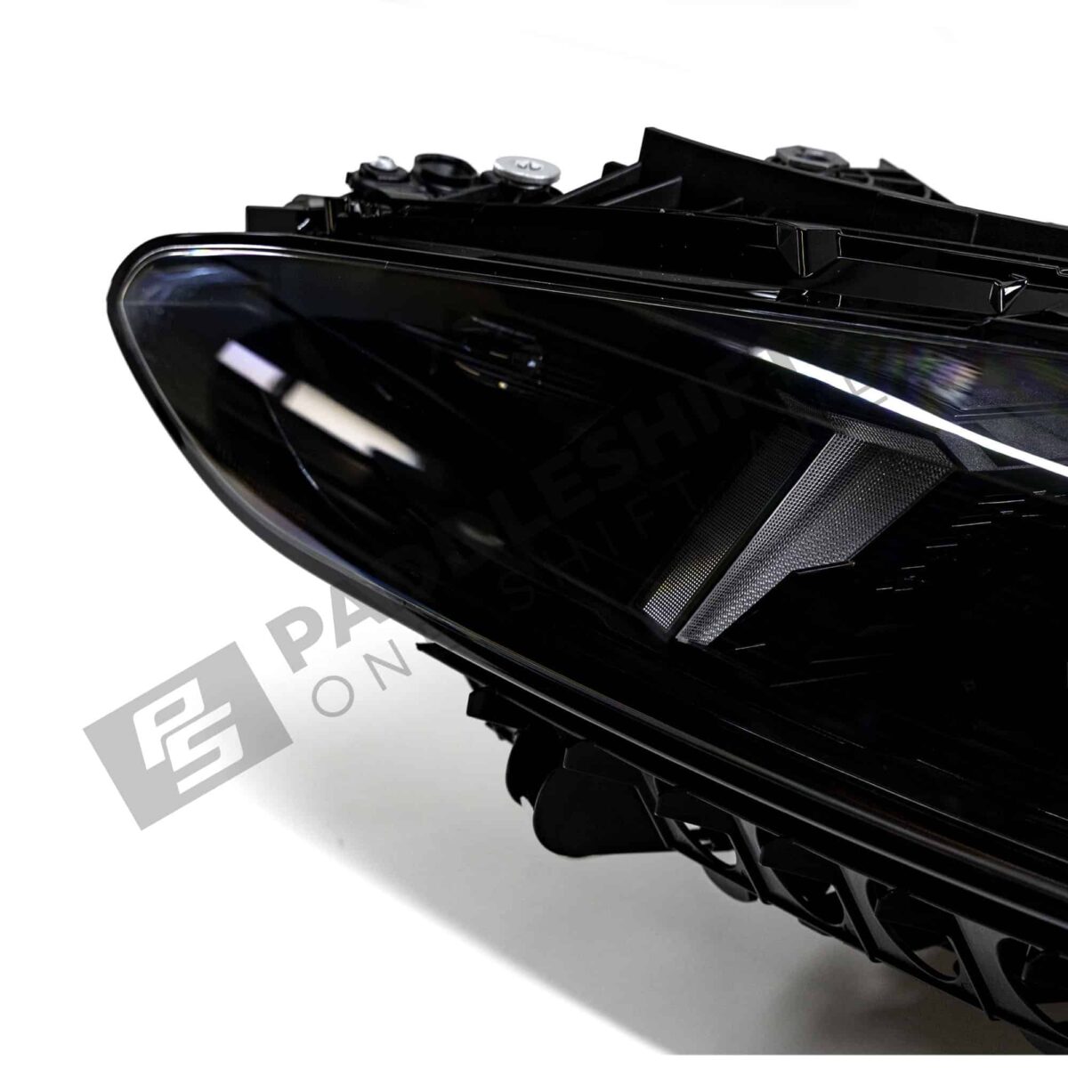 Showing the front part of OEM BMW M4 CS LCI LED Headlight left – 63115B36FB1