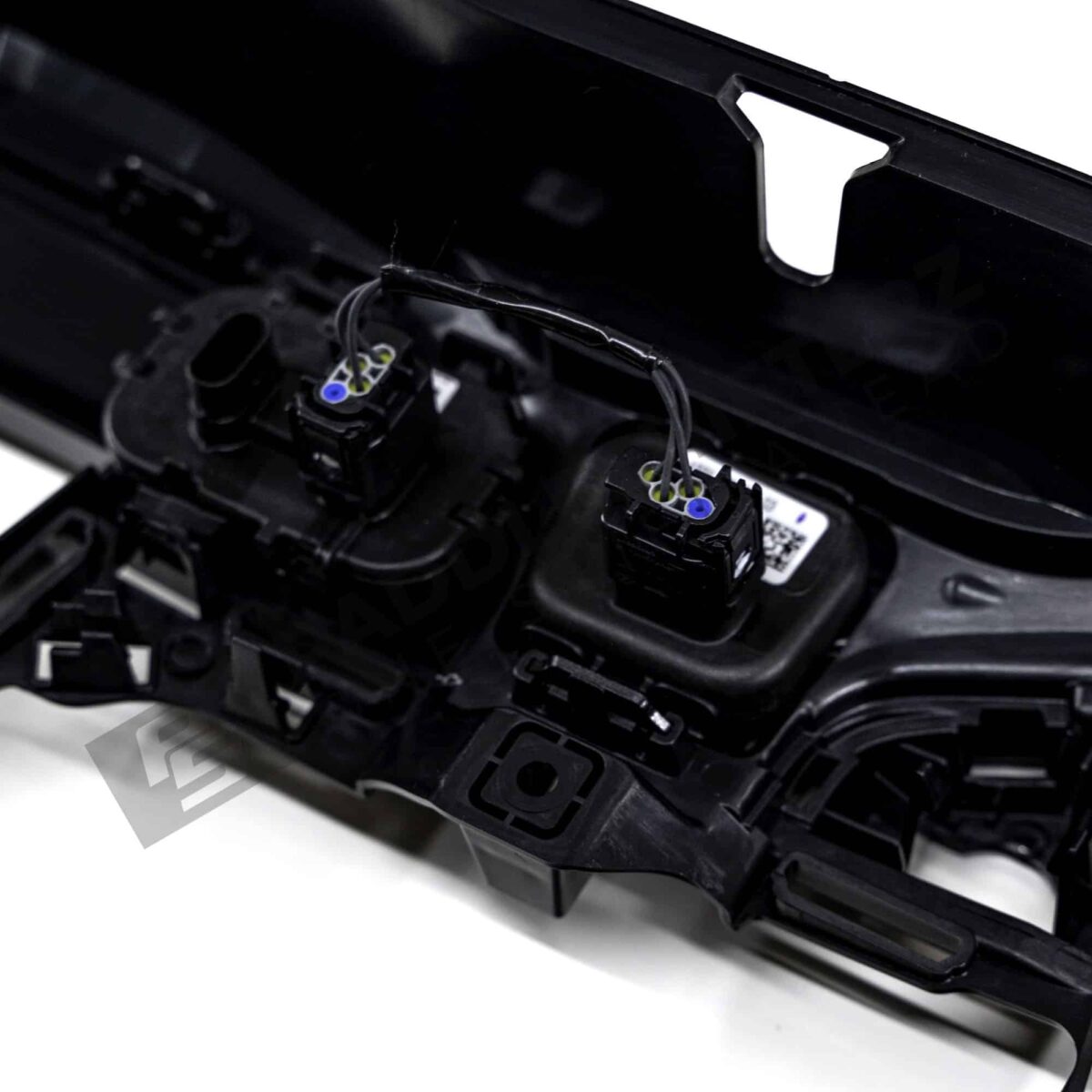Rear view of the sensors on the OEM BMW Shadow line Front Grille X2 M35i - 51135A35BC0
