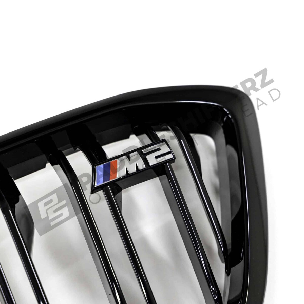 M2 Logo von OEM BMW Kühlergrill schwarz glänzend F87 M2 Comp, CS - 51135A386B3