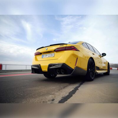 OEM BMW M Performance Carbon fiber rear diffuser set BMW G90, G99 M5