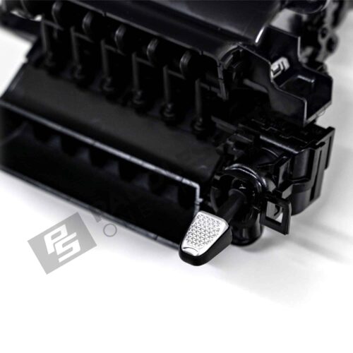 Close up of OEM BMW LCI Fresh air grille center G2X, G8X 64225A8E279