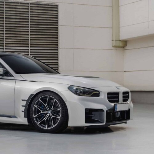 Side view of INDIV Carbon fiber front grilles for BMW G87 M2