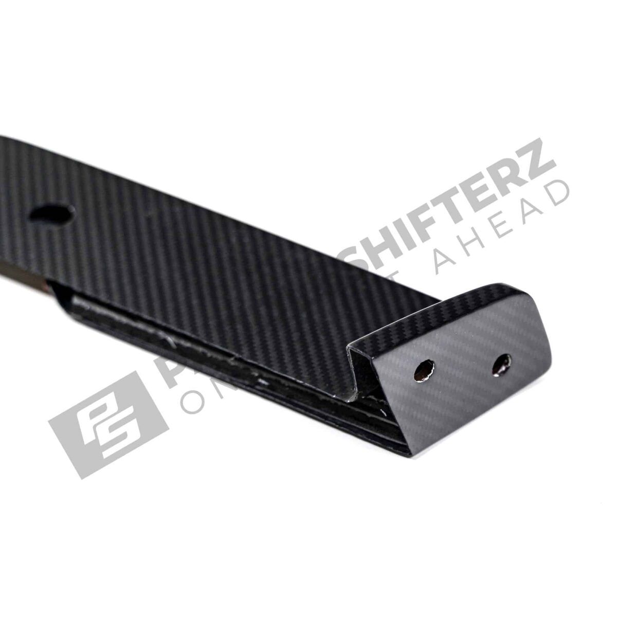 OEM BMW M Performance Carbon fiber diffuser center - 51125A7F3C5 close up