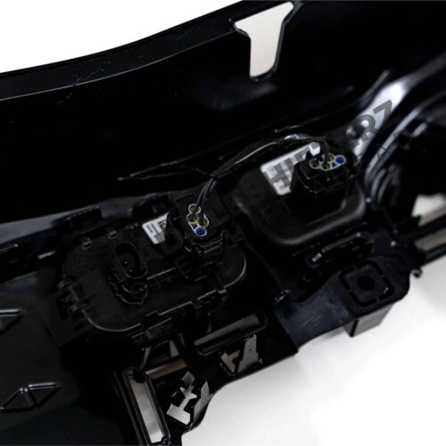 OEM BMW Shadow line front grille X2 U10 - 51135A4B3D4 close up connections
