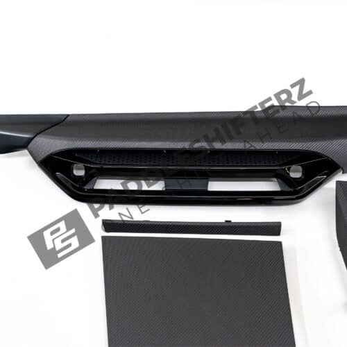 OEM BMW M Performance LCI carbon kit - 51459642614 center piece