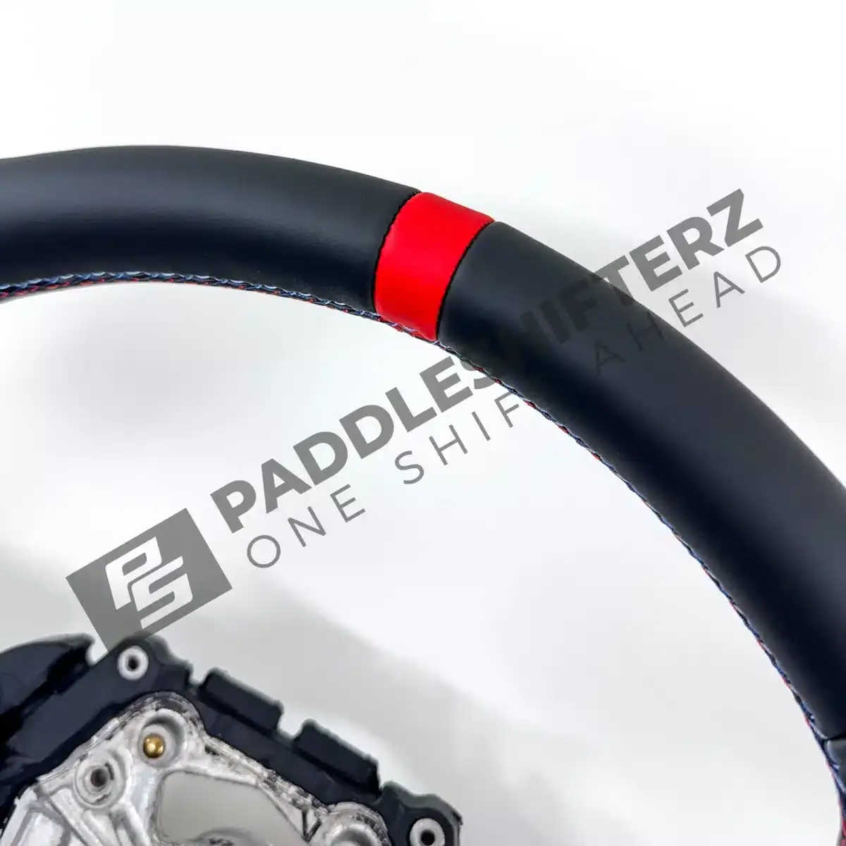 Stripe on OEM BMW M Flat bottom leather steering wheel (Manual) – 32305A8A902